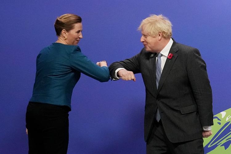 Mette Frederiksen havde som en af de første statsledere booket et sidelokale til et pressemøde, efter at hun havde hilst på topmødevært Boris Johnson. Foto: Christopher Furlong/Ritzau Scanpix