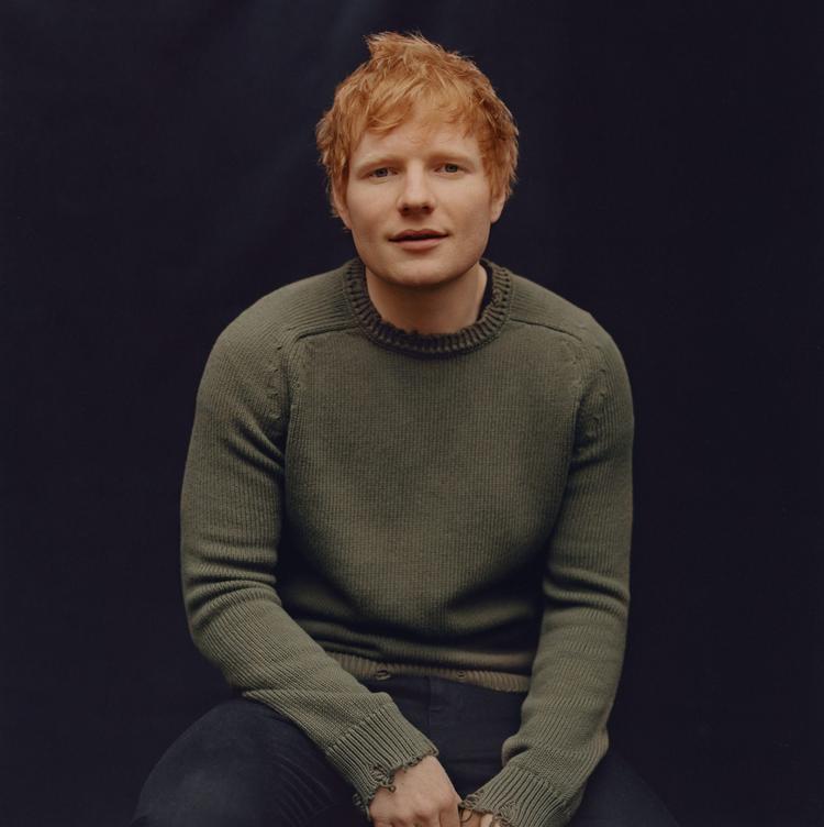 Ed Sheeran gar gjort en karriere ud af at være en romantisk underdog, men viser mere storsind og melodisk overskud på sit nye album. Til gengæld må en skeptisk anmelder overveje aversionen over for den Ed Sheeran, der tør synge om kærlighedens forsmåethed.  Foto: Dan Martensen