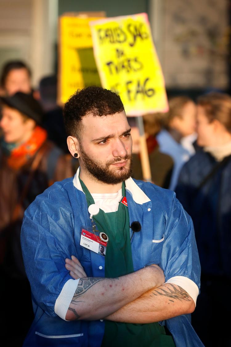 Talsperson for Den Landsdækkende Styregruppe for Arbejdsnedlæggelser Luca Pristed.   Foto: Jens Dresling