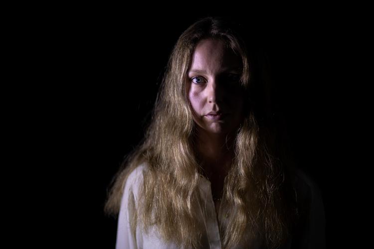 Om 'Ungeenheden' hedder det i begrundelsen for Bogforums Debutantpris: »Fine Gråbøls blik for dét indre spændingsforhold er utroligt nuanceret og fintregistrerende. Lige så porøs og usikker en virkelighed Gråbøl skildrer, lige så sikkert og præcist skriver hun den frem. Romanen er både poetisk og konstaterende. Hjerteskærende og kritisk. Kompleks, med andre ord – som livet er det«. Foto: Finn Frandsen