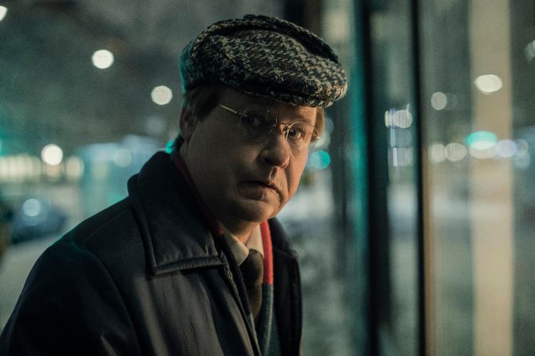 Var det virkelig en forsmået og falleret reklametegner med store tanker om sig selv, der myrdede Sveriges statsminister Olof Palme hin frygtelige aften på Sveavagen i Stockholm?  Foto: PR-foto: Netflix