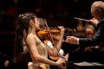 Spanske Maria Dueñas viste sin tekniske kunnen med Max Bruchs violinkoncert, som opvarmning til Mahler Foto: Finn Frandsen