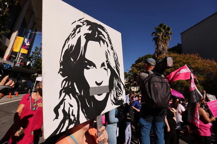 Britney Spears-støtter foran retten i dag.  Foto: Mike Blake/Ritzau Scanpix