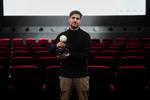 David Adler vinder hovedprisen på Cph Pix for sin VR-film "Nattens ende". Det er første gang, en VR-film vinder på Cph Pix, men også i Venedig vandt David Adler en pris for filmen. Foto: Yann Houlberg Andersen