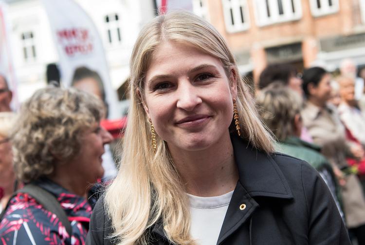 Holbæks borgmester Christina Krzyrosiak Hansen fik et kanonvalg. Nu skal hun og kollegerne rundt i landet levere. Foto: Mogens Flindt