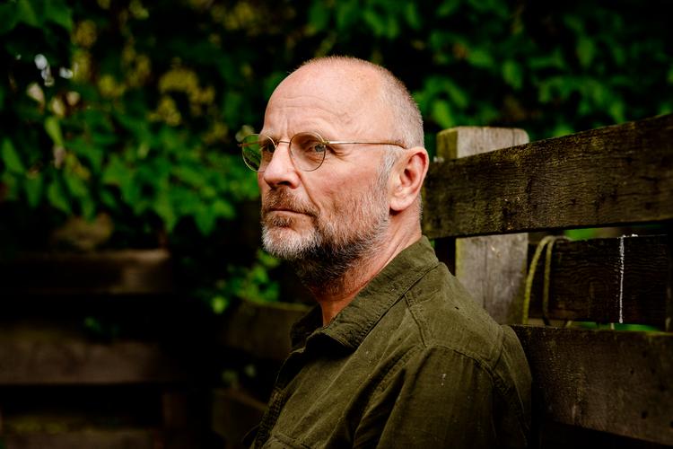 Da Henrik Qvortrup tidligere i år tiltrådte som chefredaktør på Ekstra Bladet, sagde han, at han ikke kunne komme i tanke om et bedre slogan end det gamle. Det kan han så nu. Foto: Valdemar Ren