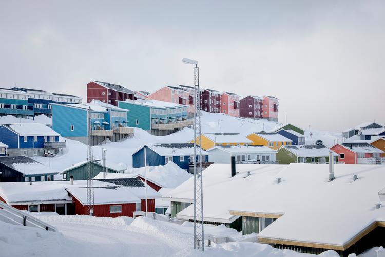 I Nuuk vil ikkevaccinerede nu være forment adgang til en række offentlige steder. Det samme er tilfældet i Upernavik og ni bygder i Grønland. Foto: Valdemar Ren