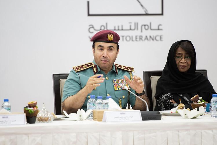 Generalmajor  Ahmed Naser al-Raisi fra De Forenede Arabiske Emirater har en stribe anklager for viden om tortur og brud på menneskerettighederne hængende over sig. Men nu er han valgt som præsident for Interpol.
    