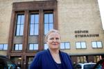 Birgitte Vedersø, forkvinde for Danske Gymnasier og rektor på Gefion Gymnasium i København, kalder ønsket om krav om coronapas for besværligt, men ikke et problem at efterkomme. Foto: Jens Dresling
