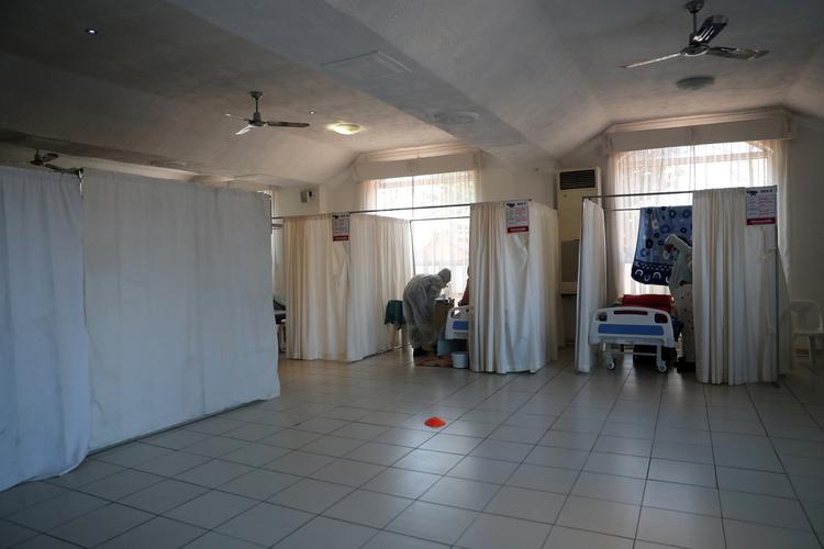 Fundet af en ny coronavirus-variant i Sydafrika har allerede fået Storbritannien til at lukke ned for rejser fra landet og flere omkringliggende lande. Foto: Sumaya Hisham/Ritzau Scanpix