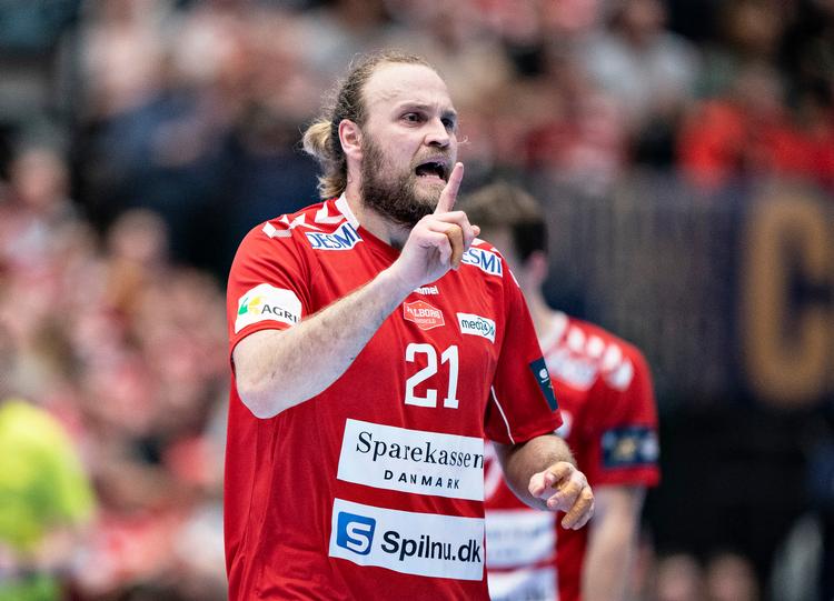 Selv om Henrik Møllgaard i onsdags var med til at besejre THW Kiel i Champions League ser han det som en fordle for Aalborg, at det danske mesterskab første skal afgøres om et halvt års tid.   Foto: Henning Bagger/Ritzau Scanpix
