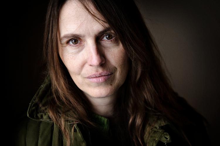     Josephine Michaus livsværk er i ruiner, efter at Facebooks kunstige intelligens traf en underlig beslutning.   Foto: Martin Lehmann