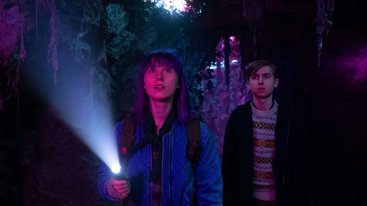 Aftalen om at lægge moms på kulturlivet vil gå ud over produktionen af tv og vil gøre tv-pakker dyrere, lyder kritikken fra Producentforeningen. Her er det TV 2's nye julekalender Kometernes jul.  Foto: Christian Geisnæs/TV 2