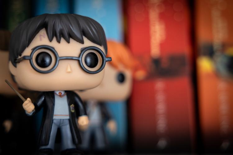 Alt fra Harry Potter universet er populære gaver – og i en grad, så den interaktive ugle Hedwig er helt udsolgt. Foto: Mads Nissen