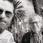 Scenen er sat i Miami under palmerne foran Leths vinterdomicil The Raleigh. Foto: Pr-foto