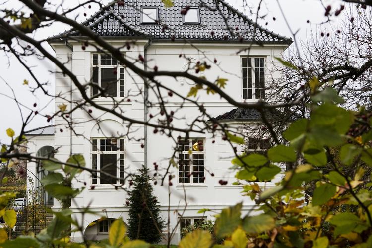 Gentofte kommune, der bl.a. omfatter Hellerup, var dyr i forvejen -  alligevel er et gennemsnitligt hus i kommunen steget knap 25 procent dyrere i de seneste 12 måneder. Foto: Astrid Dalum