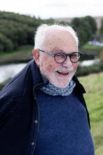 Forfatter og lektor emeritus Hans Boll-Johansen har skrevet bøger om alt fra fransk identitet til sin barndoms Sønderjylland.  Foto: Gregers Tycho/Gregers Tycho