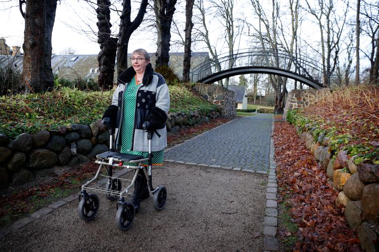 Anne Lise Jørgensen lider af sklerose, og hun har flere gange oplevet overflødige skanninger og rutinekontroller.  Foto: Jens Dresling