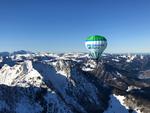 At flyve i ballon henover de østrigske alper om vinteren er et flot alternativ eller supplement til skiferien. Foto: Zell am See-Kaprun