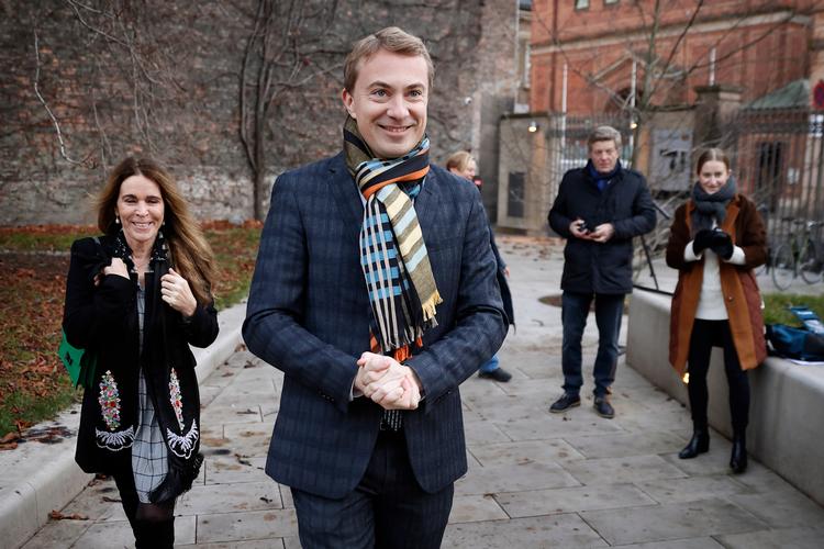 Med en advokatudskiftning og en ny strategi, der blandt andet vil indeholde nye vidner, mødte Morten Messerschmidt mandag op i Østre Landsret. Foto: Jens Dresling