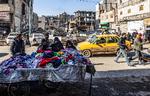 I Raqqa, den tidligere hovedstad for IS' kalifat- går livet videre. Byen blev befriet fra IS i 2017. Hele kalifatet var nedkæmpet i marts 2019, men jihadister truer stadig området. Foto: Delil Souleiman/Ritzau Scanpix