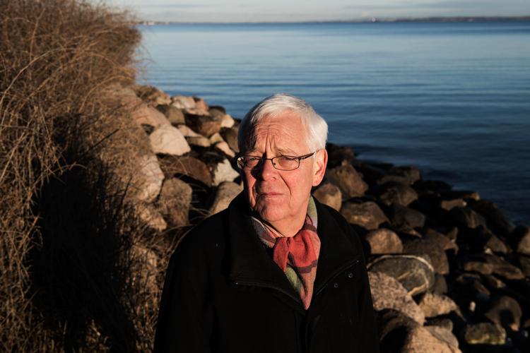  »Hvis man respekterer mennesker, taler man et sprog, som de forstår«, siger tidligere professor i strafferet Gorm Toftegaard Nielsen. Foto: Gregers Tycho