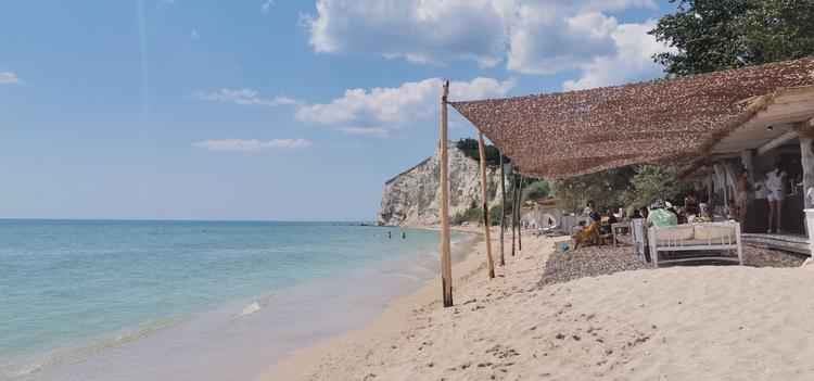 Argata-stranden kaldes den mest romantiske strand i Bulgarien.  Foto:  Konstansa Hristova