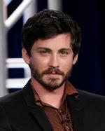 I de senere år har Logan Lerman været engageret i tv-serien 'Hunters' om en gruppe nazijægere i 1970'erne. Senere i år kan han og blandt andre Sandra Bullock og Brad Pitt ses i filmen 'Bullet Train'.  Foto: Willy Sanjuan/Ritzau Scanpix