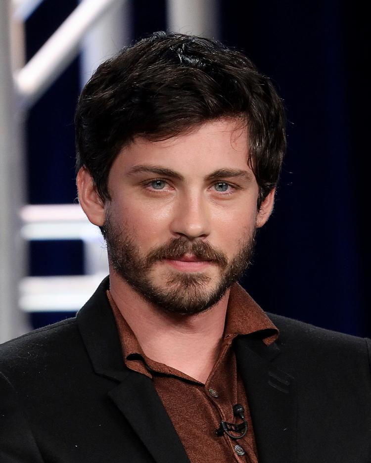 I de senere år har Logan Lerman været engageret i tv-serien 'Hunters' om en gruppe nazijægere i 1970'erne. Senere i år kan han og blandt andre Sandra Bullock og Brad Pitt ses i filmen 'Bullet Train'.  Foto: Willy Sanjuan/Ritzau Scanpix
