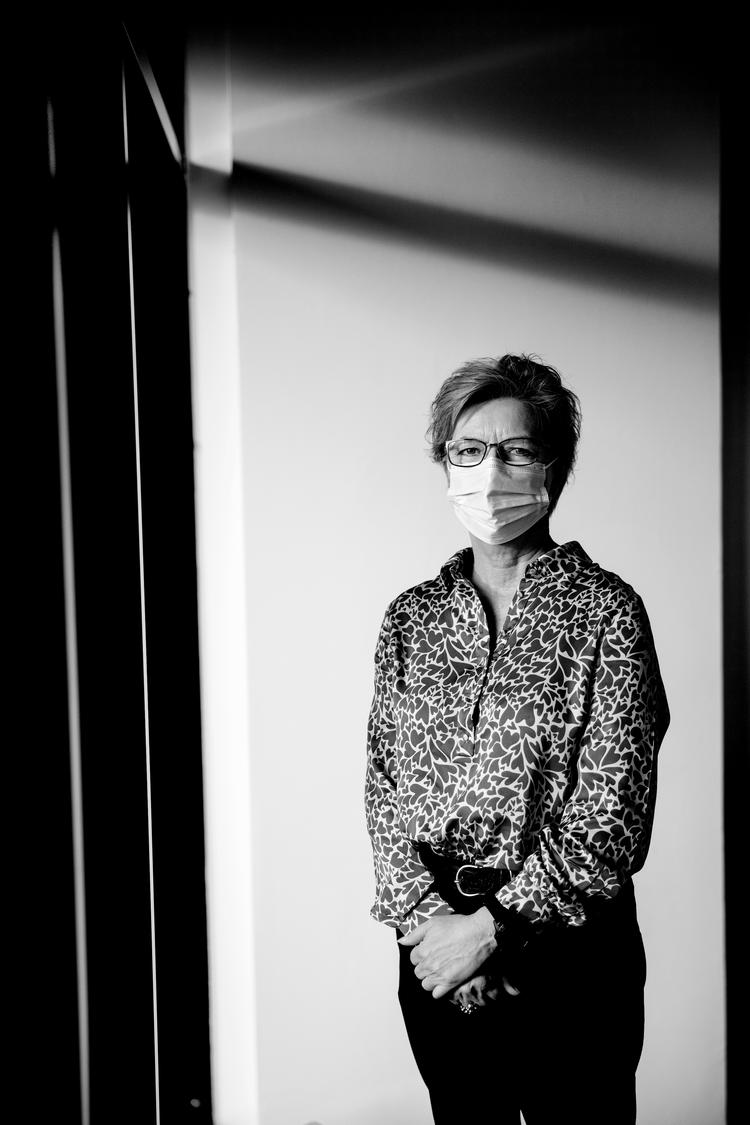 Bitten Stender, som er den nordiske direktør i Aidian, blev både vred og skuffet, da hun hørte, at staten uden udbudsrunde havde indkøbt 65 millioner selvtests. Foto: Jacob Ehrbahn