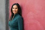 Padman Lakshmi udforsker den amerikanske madkultur og afdækker, at den ikke findes som sådan.  