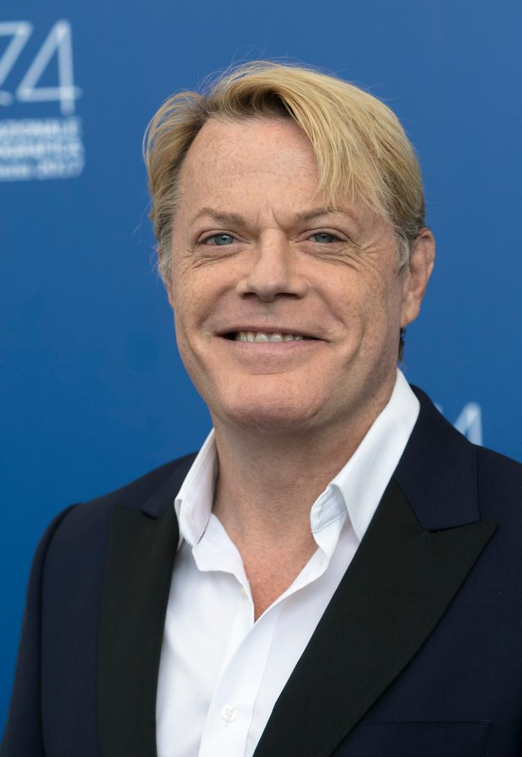     Den transkønnede komiker Eddie Izzard offentliggjorde for et års tid siden,  at hun gerne vil tiltales som hende/hun.   Foto: Hubert Boesl/Ritzau Scanpix