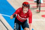Lasse Norman Hansen jubler over sejren i banecykling parløb for mænd under OL i Tokyo i 2020.  Foto: Tariq Mikkel Khan