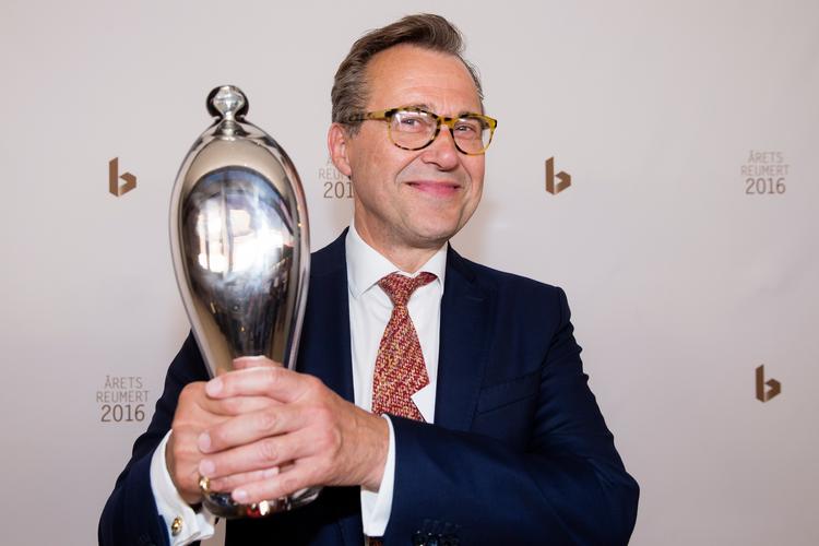  Flemming Enevold har vundet flere priser for sit arbejde. I 2016 modtog han for eksempel en Reumert for Årets Mandlige Birolle for sin rolle i 'Vintersolhverv' på Det Kongelige Teater.   Foto: Jens Astrup/Ritzau Scanpix