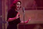 Rachel Brosnahan er fremragende i en velproduceret fjerde sæson om Mrs. Maisel
 Pr-foto Amazon Prime Video