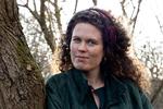 Forfatter Rakel Haslund-Gjerrild er nomineret til Politikens Litteraturpris for sin roman 'Adam i Paradis' og er nu også nomineret til Nordisk Råds Litteraturpris 2022.    Foto: Finn Frandsen
