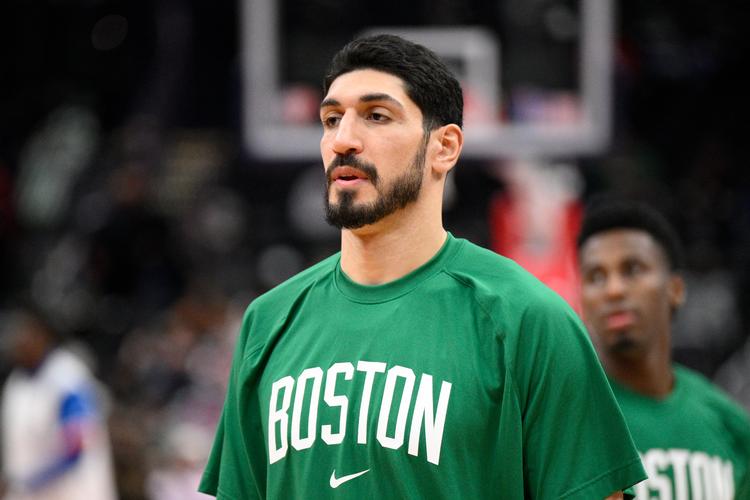 Enes Kanter Freedom tilføjede det sidste navn, da han blev amerikansk statsborger i slutningen af 2021. Foto: Nick Wass/Ritzau Scanpix