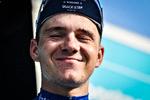 Det belgiske supertalent Remco Evenepooel havde det store smil fremme efter sejren på sidste års kongeetape til Kiddesvej i Vejle i PostNord Danmark Rundt, som også sikrede ham den samlede sejr.
. Foto: Ernst van Norde