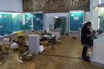 Ansatte arbejder på at redde historiske genstande på Ukraines nationalhistoriske museum. Derefter drog flere af dem direkte til fronten. Foto: Fedir Androshchuk