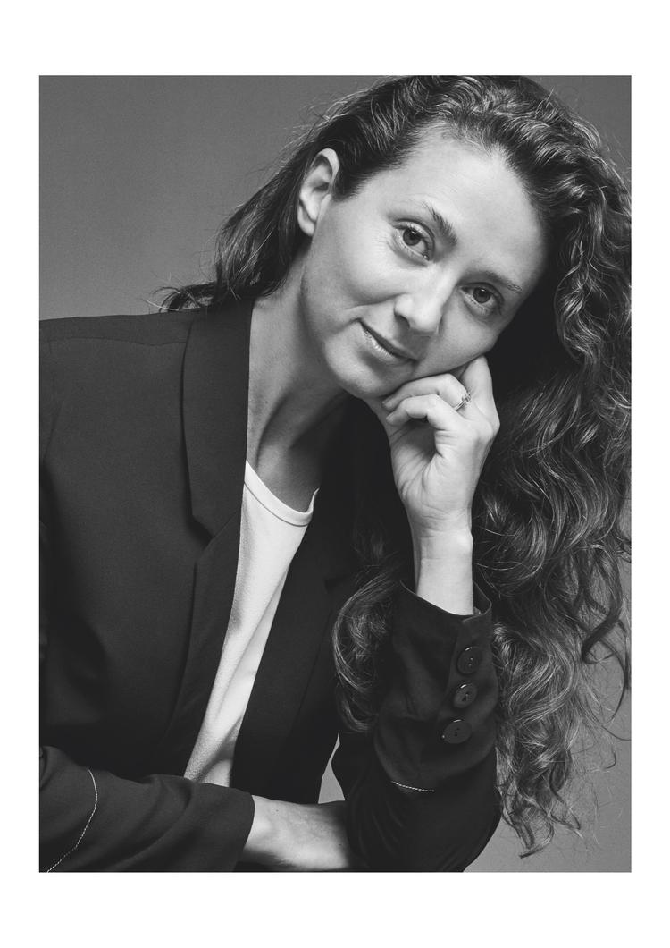 Udannelses- og kønssociolog Cecilie Nørgaard er en del af det feministiske fællesskab Over Broen og vil være moderator ved tirsdagens panelsamtale.  Foto: PR