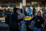 Civile borgere må aldrig være mål i en krig, siger Genevekonventionerne. Sker det alligevel, er det en krigsforbrydelse. Nu er Den Internationale Straffedomstol gået i gang med at efterforske mulige forbrydelser i Ukraine. Foto: Dimitar Dilkoff/Ritzau Scanpix