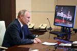 Putin under en telekonference med det russiske sikkerhedsråd, hvor han fortæller om invasionen af Ukraine. Hans træk har overrasket verden, men vi burde have lært af hans opførsel gennem det sidste årti, at han ikke følger reglerne.  Foto: Andrey Gorshkov/Ritzau Scanpix