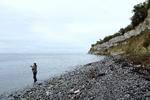 De sidste par år er antallet af lystfiskere ved Stevns Klint ikke langt fra København øget betragteligt.    Foto: Thomas Borberg