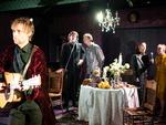 Tue West og konsorter formår at aktualisere et par håndfulde af William Shakespeares udødelige sonetter, så udødeligheden ikke går fløjten.  Pr-foto Mikkel Dysted