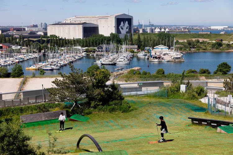 Skibakken CopenHill på Amager indgår partnerskab med Nordens største udbyder af skioplevelser SkiStar. En fin forretning for begge parter, mener formand for Den Danske Skiskole.  Foto: Thomas Borberg