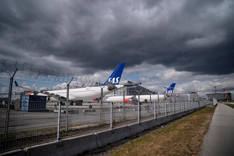 Corona har gjort ondt på flyselskabet SAS, hvis piloter nu langer ud efter selskabets nye løn- og ansættelsesvilkår. Foto: Tariq Mikkel Khan