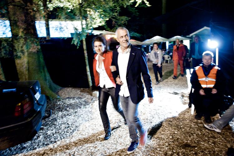   Arkivfoto fra 2012 hvor  Danser med Drenge spillede på Skanderborg Festivalen. Klaus Kjellerup til højre. Foto: Liv Høybye