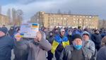 Beboere i Melitopol protesterer mod bortførelsen af borgmesteren. Billedet er taget i går, lørdag.  Foto: Deputy Head For President's Offi/Ritzau Scanpix