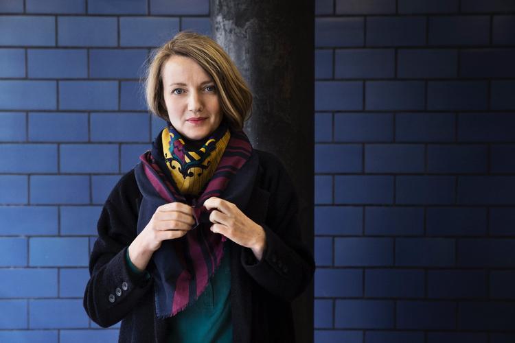 Instruktøren Eva Mulvad er sammen med Mikala Krogh aktuel med en ny dokumentarisk serie, 'Cash', om rejsebranchens kollaps under pandemien.  Foto: Privatfoto