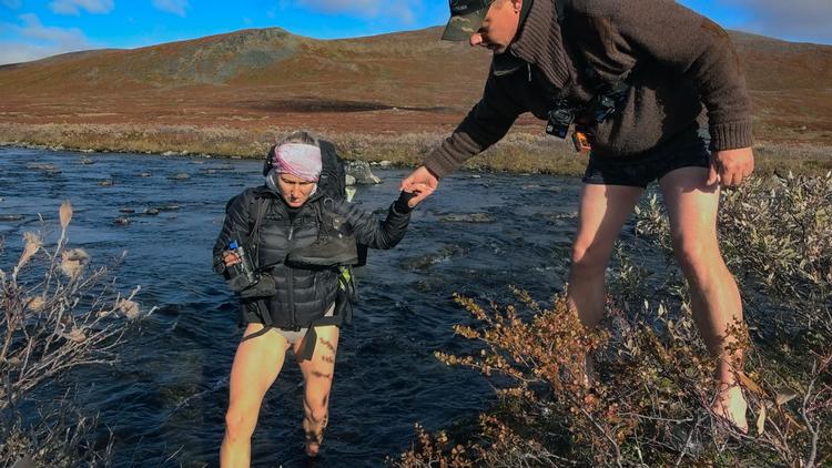 Ægteparret Rosa og Steen har været gift i 22 år og har et tømrerfirma sammen.  Foto: United